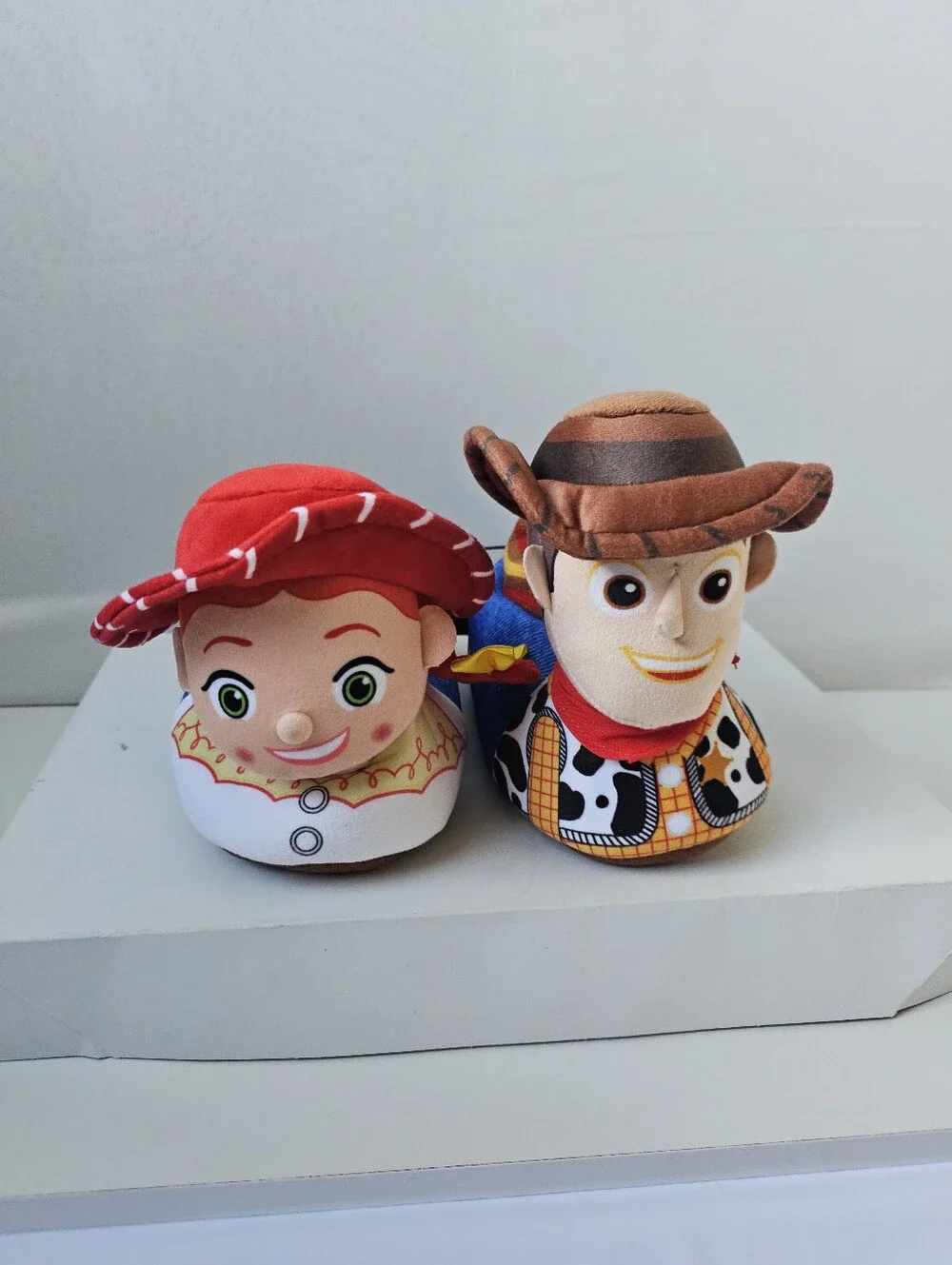 ​Disney Pixar Toy Story Woody & Jessie Plush Slippers Kids Size 11-12 NWT